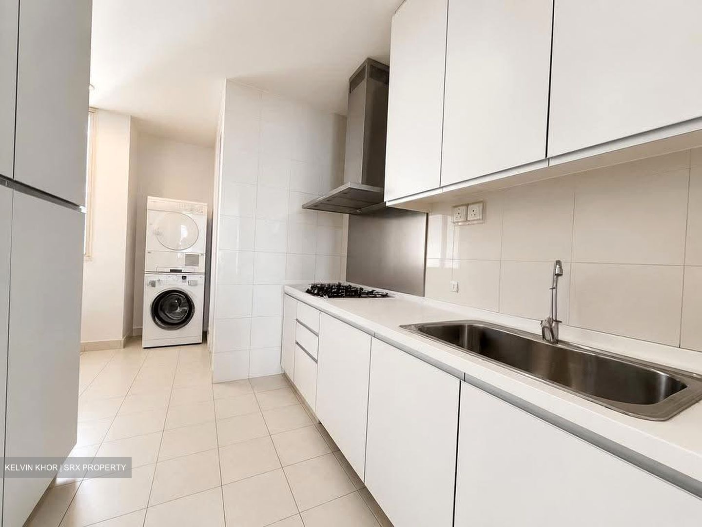 St. Thomas Suites (D9), Condominium #610705201